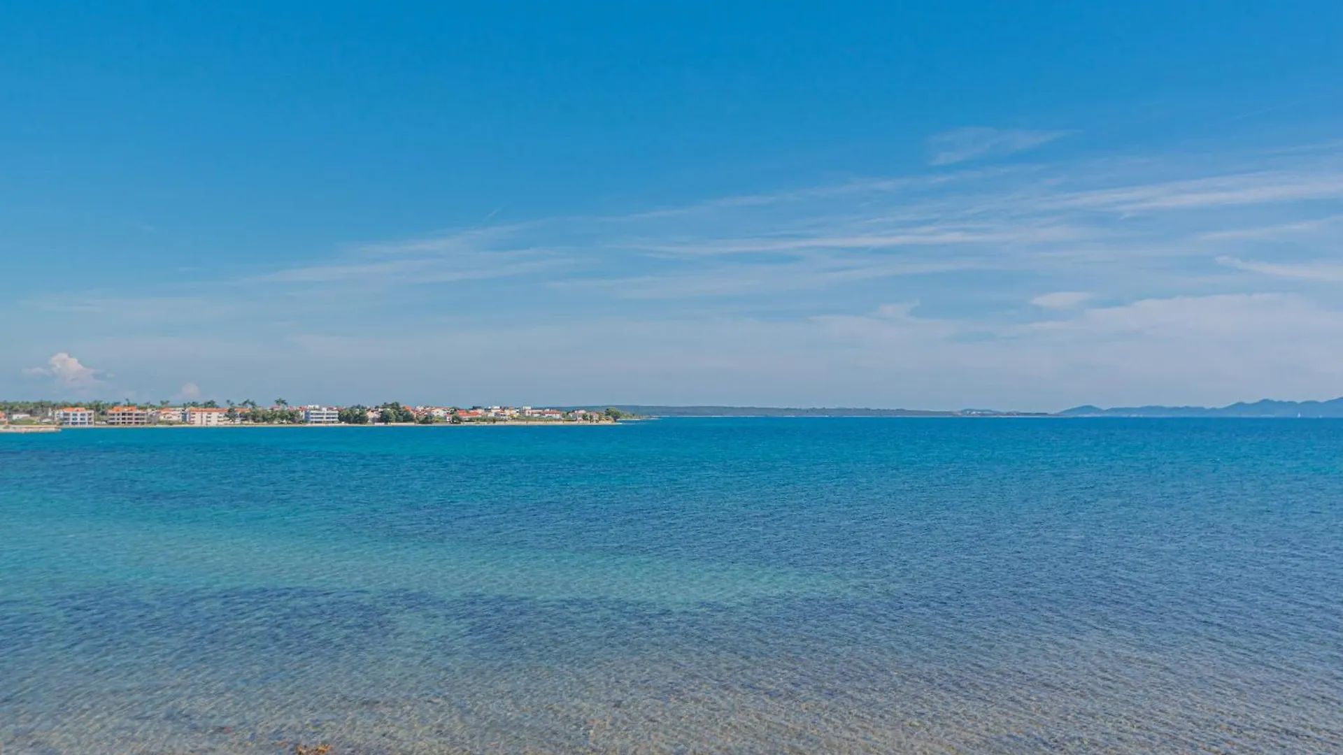Seafront Villa Serena With Pool And Seaview Privlaka