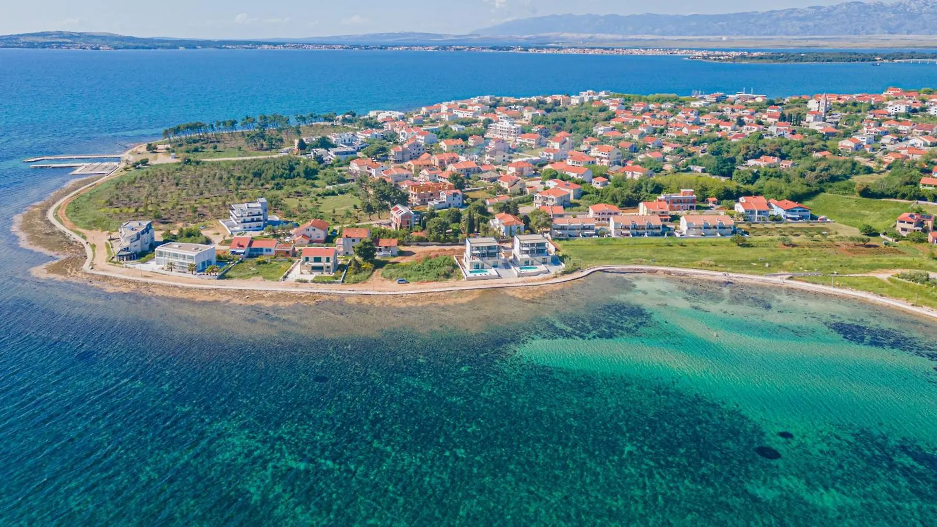 Seafront Villa Serena With Pool And Seaview Privlaka  Kroatien